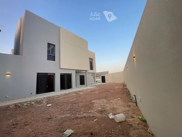Villa for Rent in Riyadh Al Janadriyah صورة 4