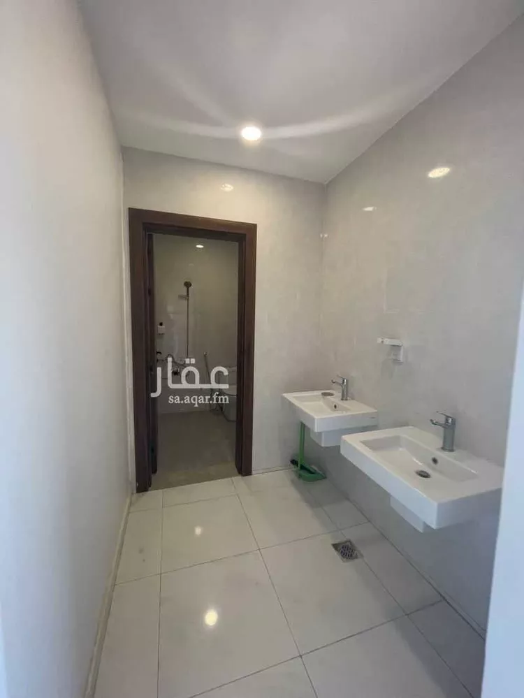 Villa for Rent in Riyadh Al Janadriyah 9
