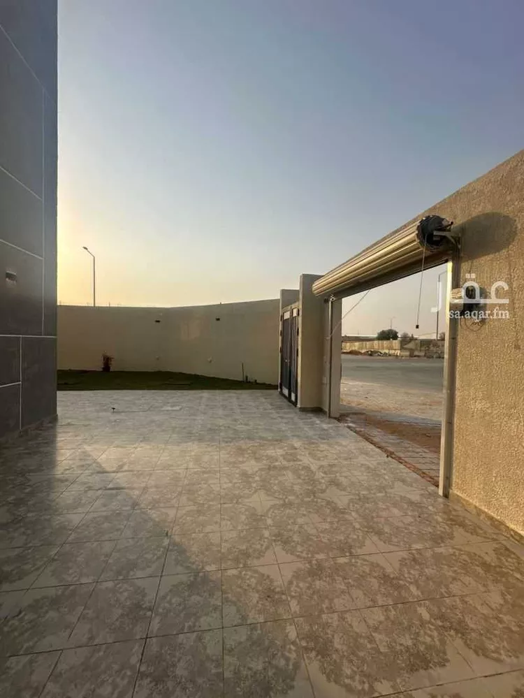 Villa for Rent in Riyadh Al Janadriyah صورة 3