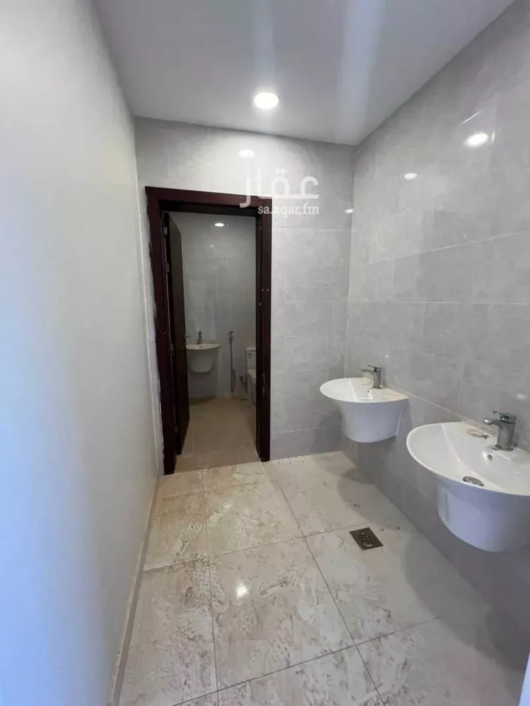 Villa for Rent in Riyadh Al Janadriyah 7