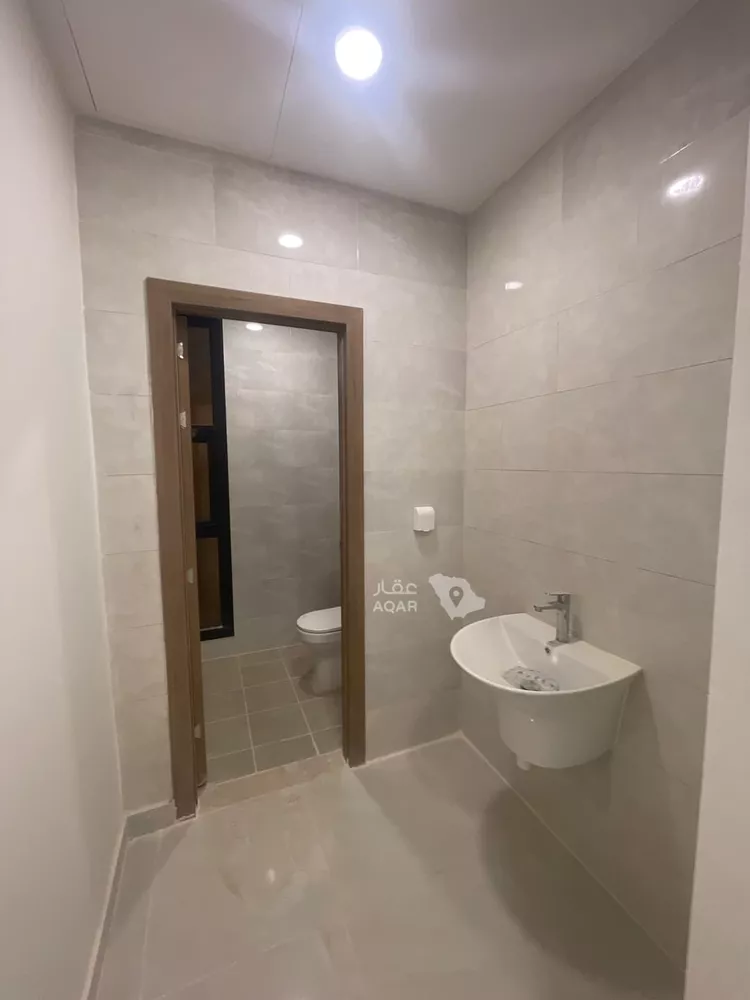 Villa for Rent in Riyadh Al Janadriyah 13