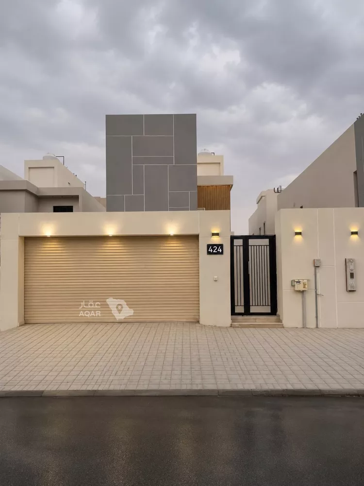 Villa for Rent in Riyadh Al Janadriyah