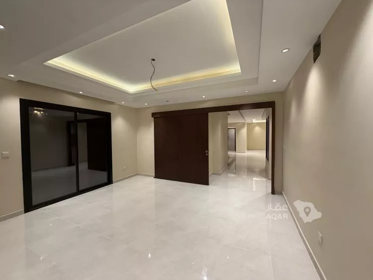 Villa for Rent in Riyadh Al Janadriyah 10