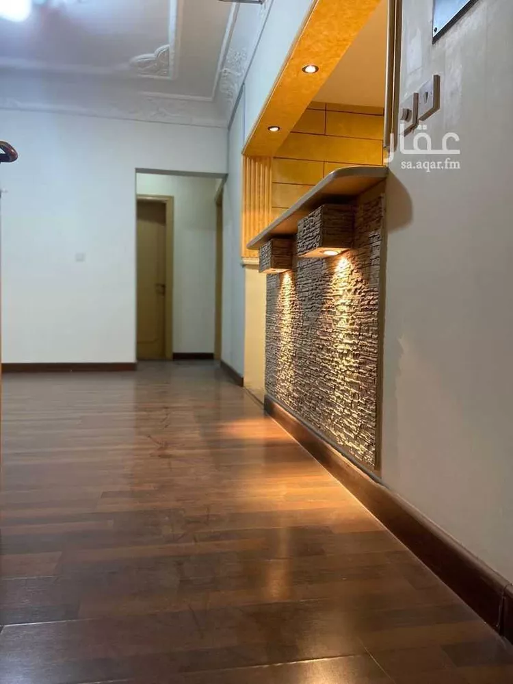 مكتب تجاري للإيجار في شارع الامير احمد بن عبدالعزيز, حي الورود, مدينة الرياض, منطقة الرياض صورة 3