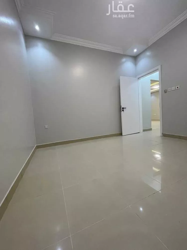 شقة للإيجار في شارع 18152302, حي الضباط, مدينة الرياض, منطقة الرياض