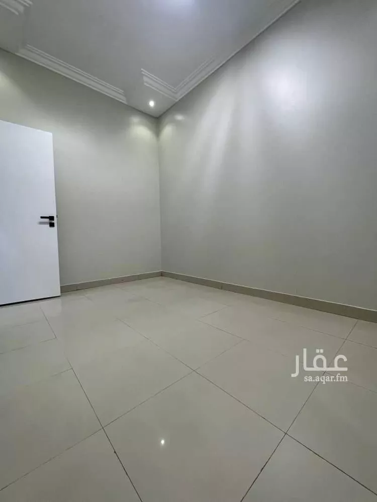 شقة للإيجار في شارع 18152302, حي الضباط, مدينة الرياض, منطقة الرياض صورة 3
