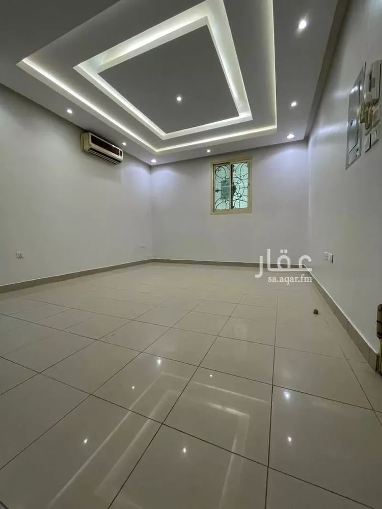 شقة للإيجار في شارع 18152302, حي الضباط, مدينة الرياض, منطقة الرياض
