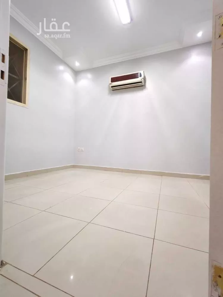 شقة للإيجار في شارع 18152302, حي الضباط, مدينة الرياض, منطقة الرياض صورة 2