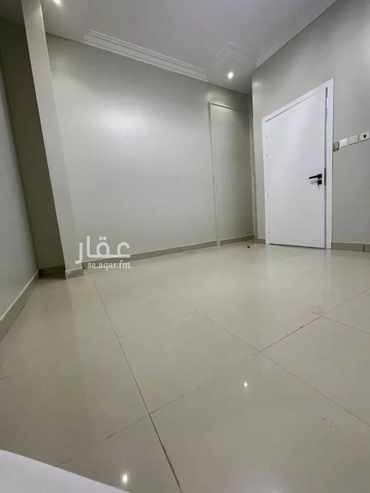 شقة للإيجار في شارع 18152302, حي الضباط, مدينة الرياض, منطقة الرياض صورة 5