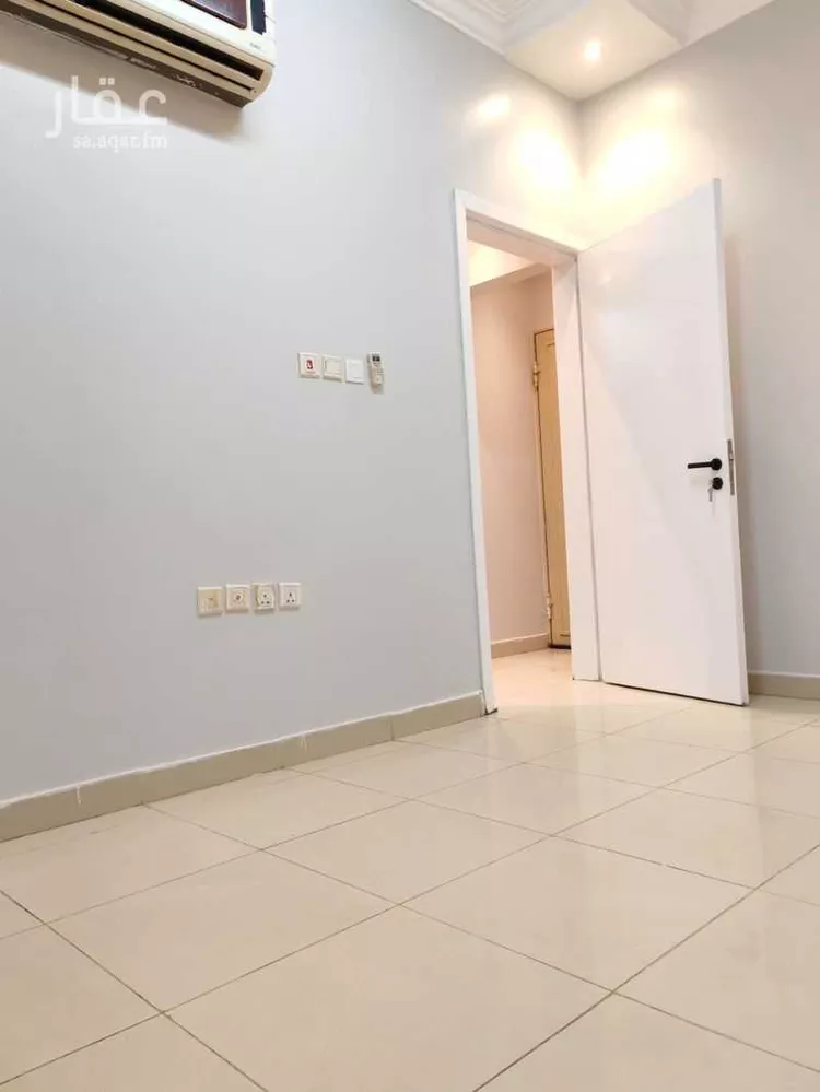 شقة للإيجار في شارع 18152302, حي الضباط, مدينة الرياض, منطقة الرياض صورة 5