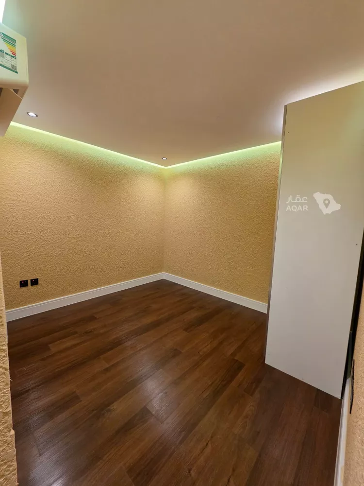 شقة للإيجار في شارع 32040288, حي ظهرة لبن, مدينة الرياض, منطقة الرياض 19