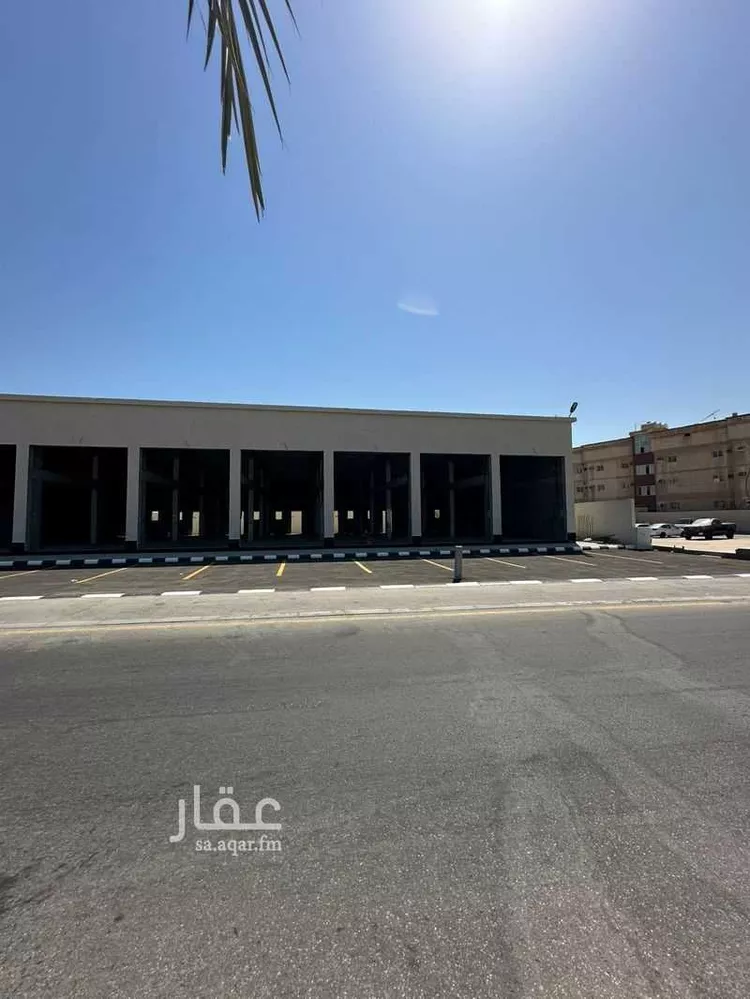 محل للإيجار في شارع ابو داود, حي الحمراء, مدينة الدمام, المنطقة الشرقية صورة 3