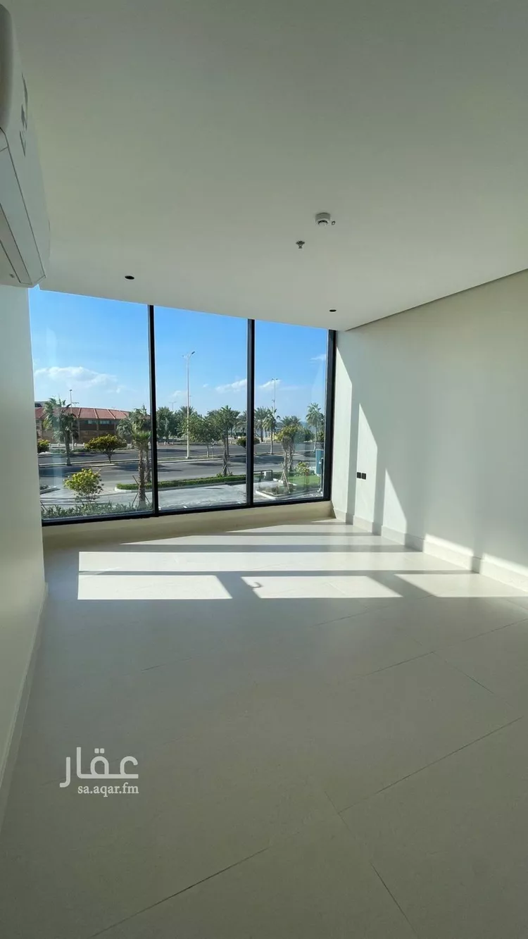 شقة للبيع في شارع الملك عبدالله, حي الشاطئ الغربي, مدينة الدمام, المنطقة الشرقية صورة 5