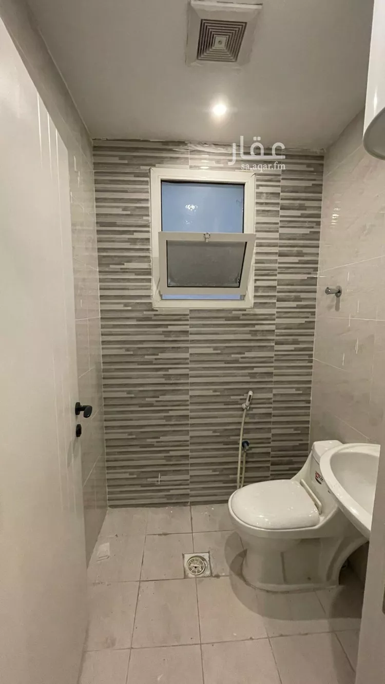 شقة للبيع في شارع عبد الرحمن بن بشر العبدي, حي النور, مدينة الدمام, المنطقة الشرقية صورة 3