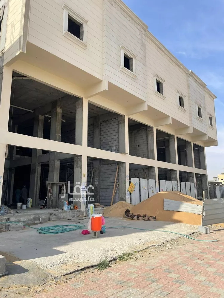 محل للإيجار في شارع عبدالرحمن ابن ابزي الخزاعي, حي الصفاء الثاني, مدينة الاحساء, المنطقة الشرقية