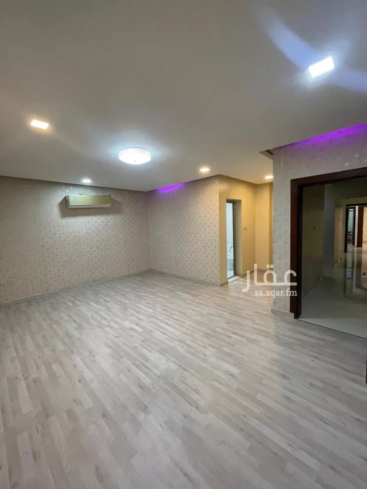 شقة للإيجار في شارع قتادة بن النعمان, حي الخصاب, مدينة القطيف, المنطقة الشرقية