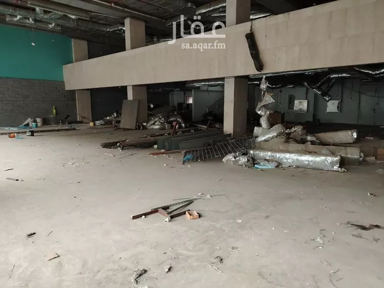 محل للإيجار في شارع طريق الملك فيصل, حي المزروعية, مدينة الدمام, المنطقة الشرقية