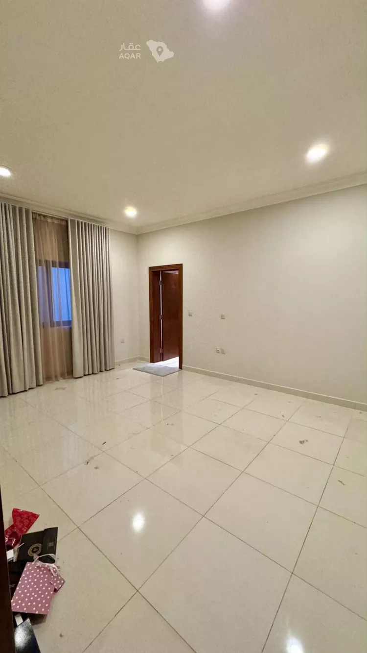 شقة للإيجار في شارع الثريا, حي الجامعة, مدينة الظهران, المنطقة الشرقية 2