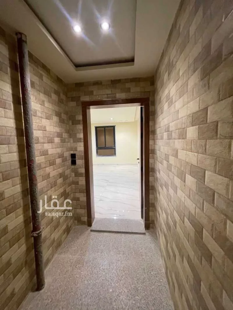 شقة للبيع في شارع تركي العطيشان, حي الجلوية, مدينة الدمام, المنطقة الشرقية صورة 3