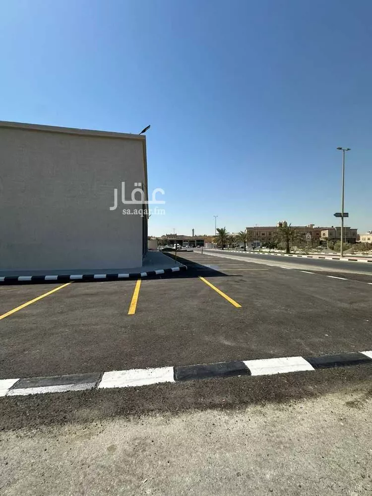 محل للإيجار في شارع ابو داود, حي الحمراء, مدينة الدمام, المنطقة الشرقية صورة 2