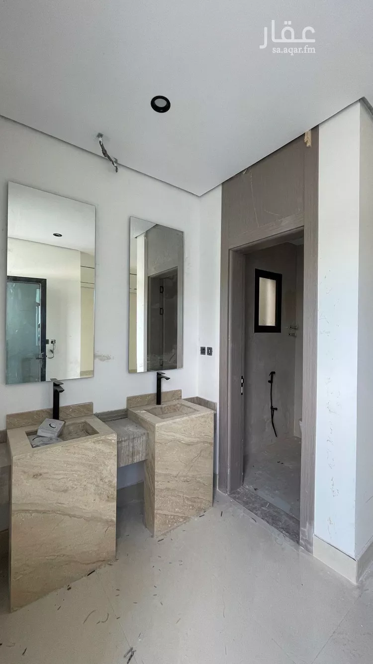 فيلا للبيع في شارع متفرع من الملك غهد, حي الشروق, مدينة الدمام, المنطقة الشرقية صورة 3