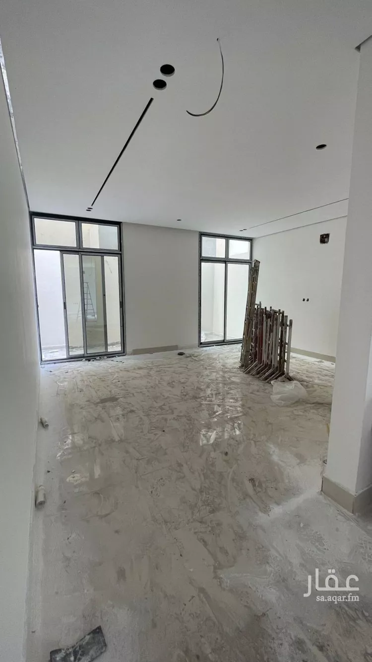 فيلا للبيع في شارع متفرع من الملك غهد, حي الشروق, مدينة الدمام, المنطقة الشرقية صورة 2