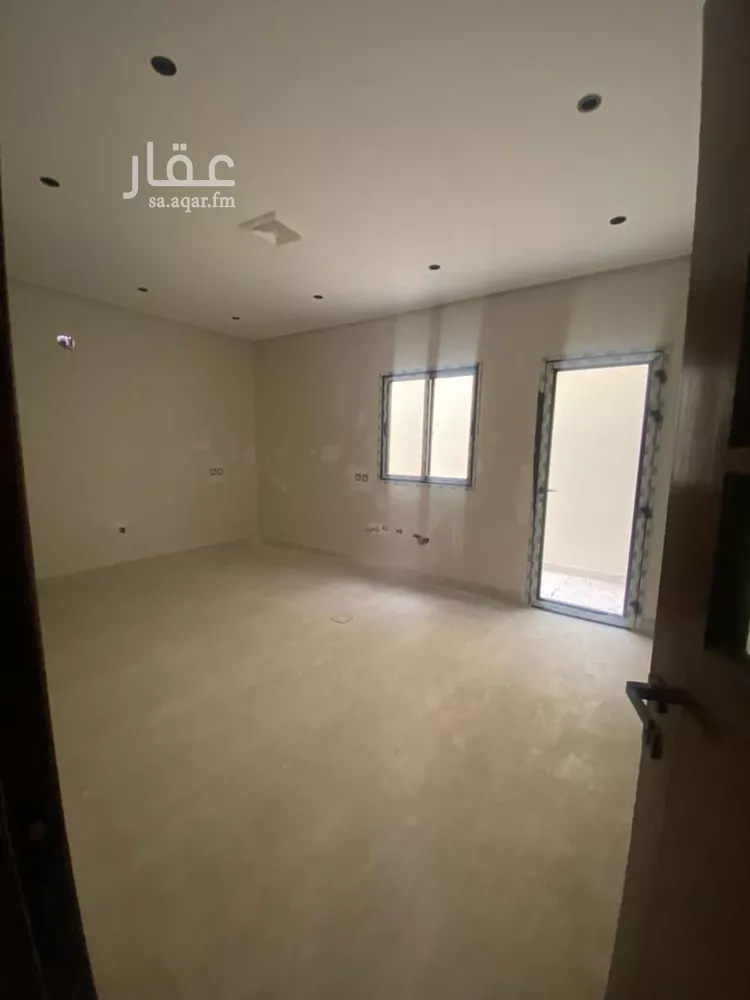 فيلا للبيع في شارع ربيعة بن السكن, حي الأمواج, مدينة الخبر, المنطقة الشرقية 14