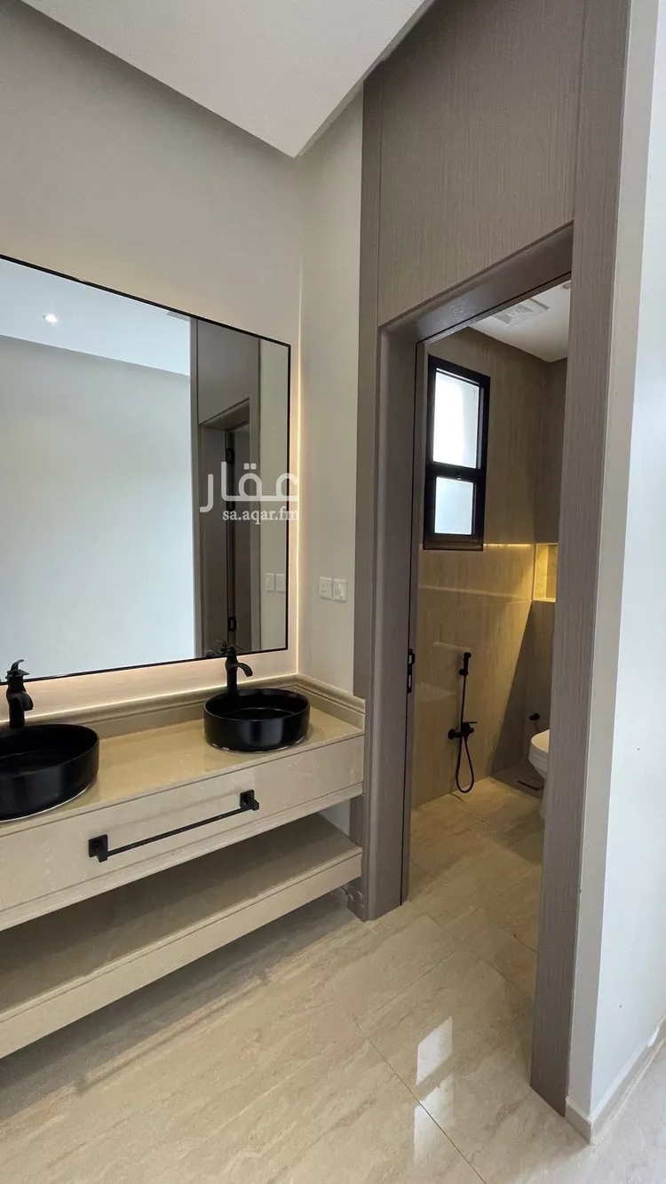 فيلا للبيع في شارع المتوكل العباسي, حي ضاحية الملك فهد, مدينة الدمام, المنطقة الشرقية صورة 4
