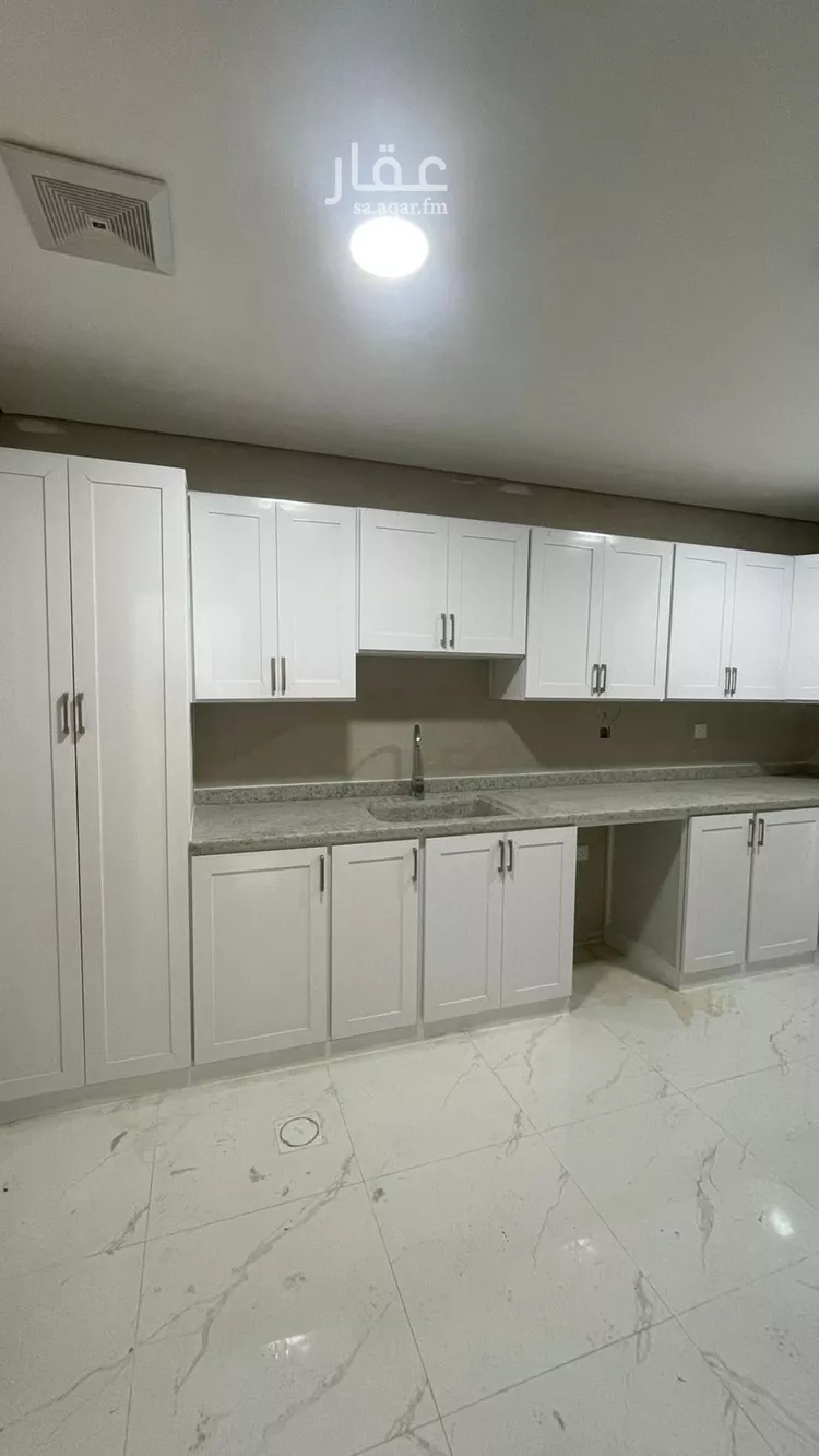 شقة للإيجار في شارع ربيعة بن السكن, حي الشراع, مدينة الخبر, المنطقة الشرقية صورة 3