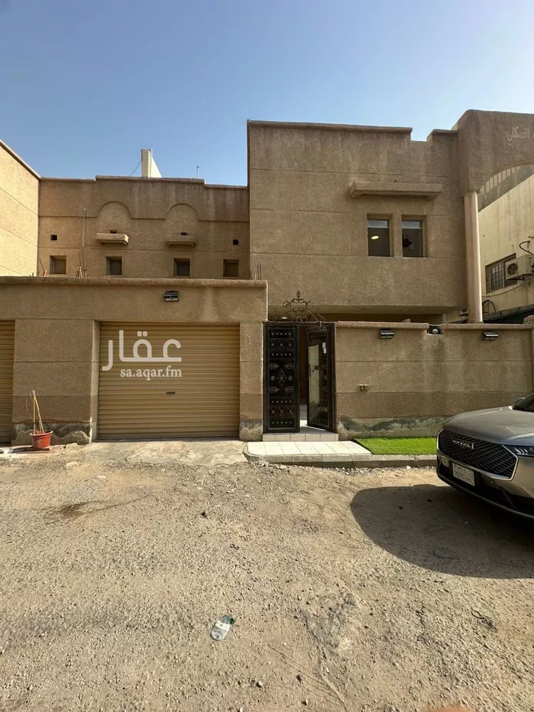 فيلا للإيجار في شارع محمد الزهري, حي الزهور, مدينة الدمام, المنطقة الشرقية