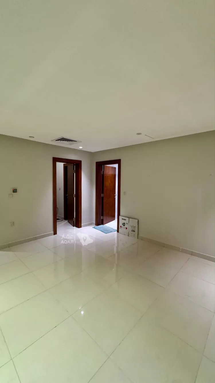 شقة للإيجار في شارع الثريا, حي الجامعة, مدينة الظهران, المنطقة الشرقية 7