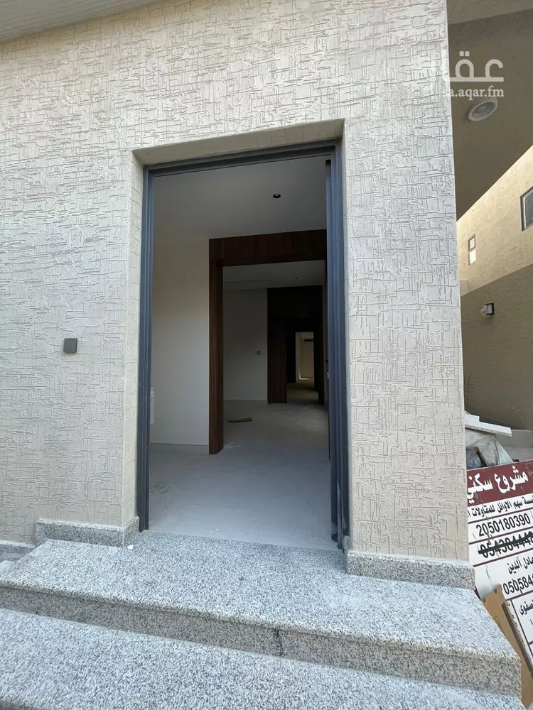 فيلا للبيع في شارع عمر بن مسعود, حي الراكة الجنوبية, مدينة الخبر, المنطقة الشرقية صورة 2