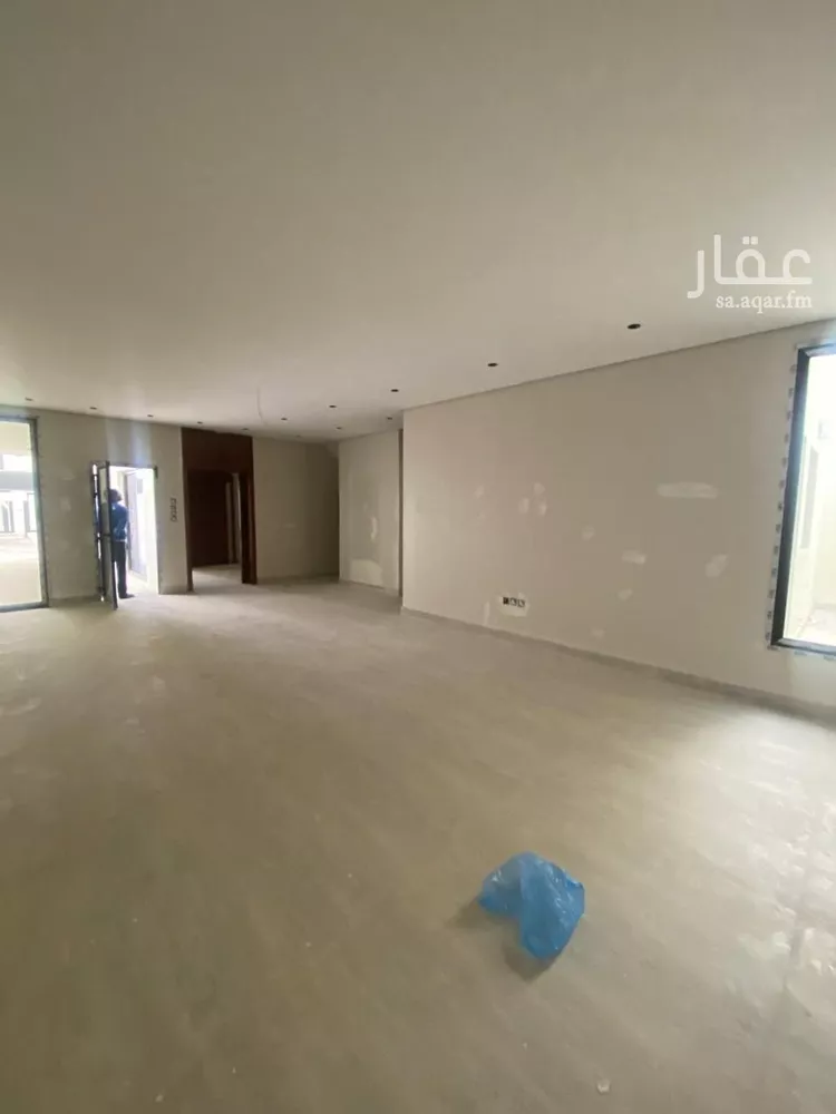 فيلا للبيع في شارع ربيعة بن السكن, حي الأمواج, مدينة الخبر, المنطقة الشرقية 15