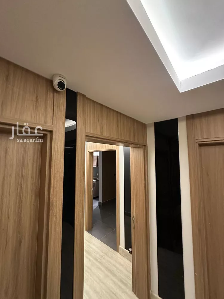 عمارة للبيع في شارع أبي برزة الأسلمي, حي الضباط, مدينة الرياض, منطقة الرياض صورة 4