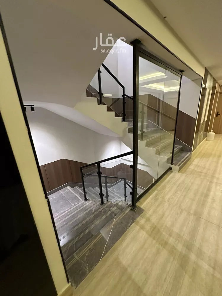 عمارة للبيع في شارع أبي برزة الأسلمي, حي الضباط, مدينة الرياض, منطقة الرياض صورة 5