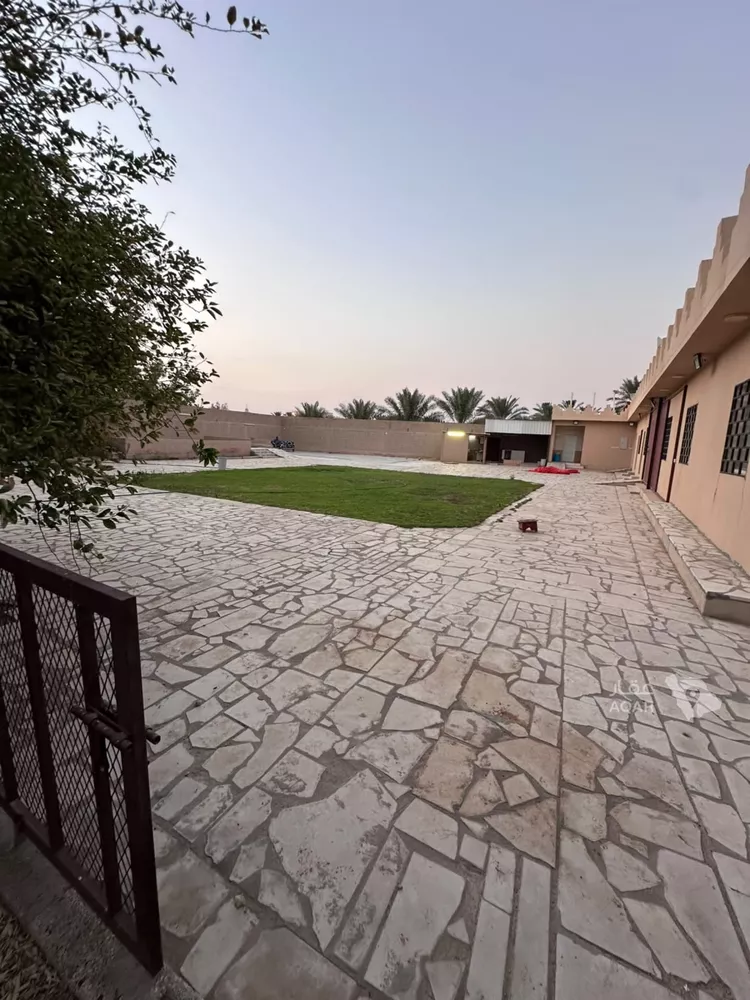 مزرعة للبيع في شارع الحسى 229, حي الحسى, مدينة الحسى, منطقة الرياض 9