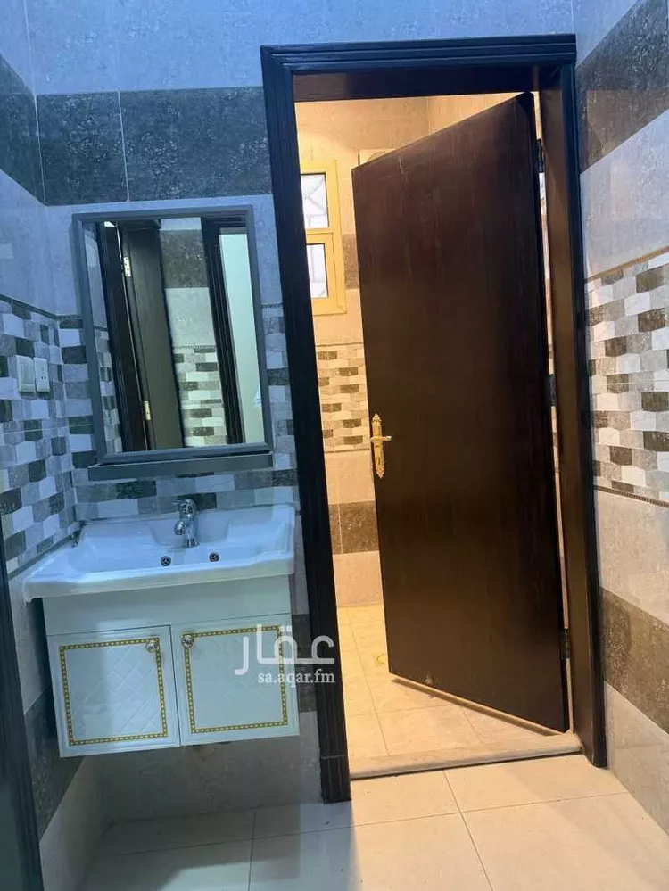 شقة للإيجار في شارع ممر163, حي العزيزية, مدينة الرياض, منطقة الرياض صورة 3