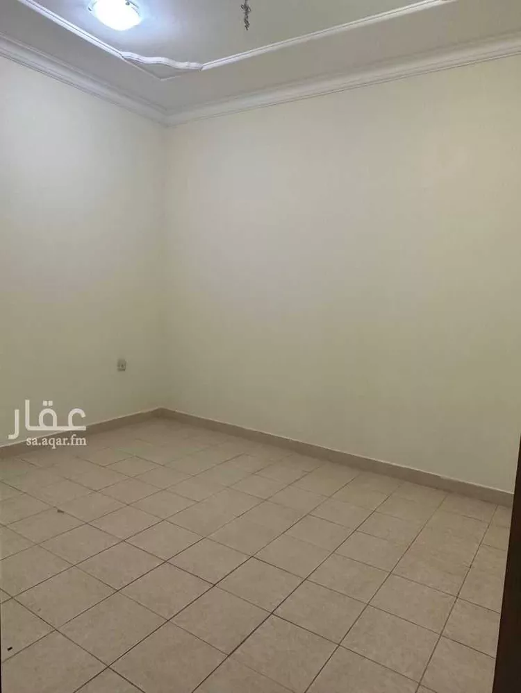 عمارة للإيجار في شارع الثالث, حي الثقبة, مدينة الخبر, المنطقة الشرقية صورة 4