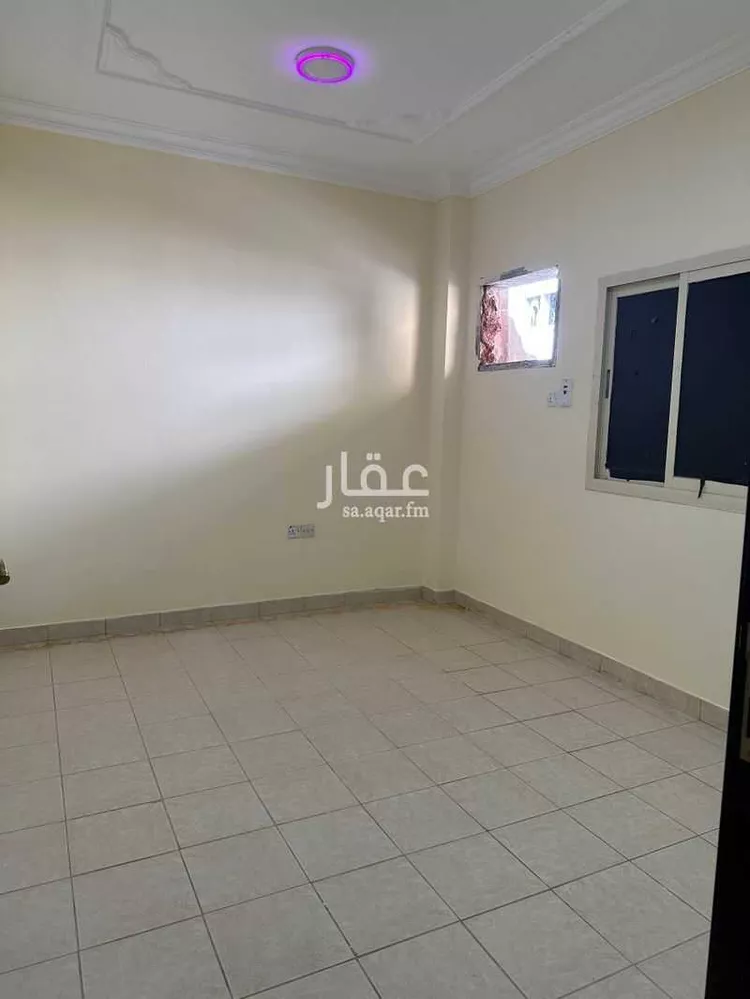 عمارة للإيجار في شارع الثالث, حي الثقبة, مدينة الخبر, المنطقة الشرقية صورة 3
