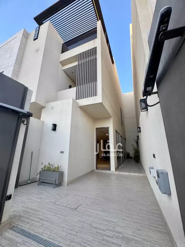 Floor for Sale in Riyadh Al Malqa صورة 3