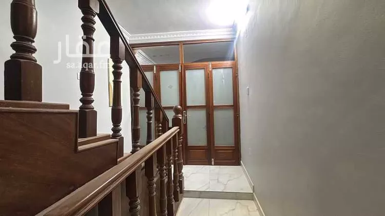 فيلا للإيجار في شارع خلاد بن خالد, حي الورود, مدينة الرياض, منطقة الرياض صورة 4