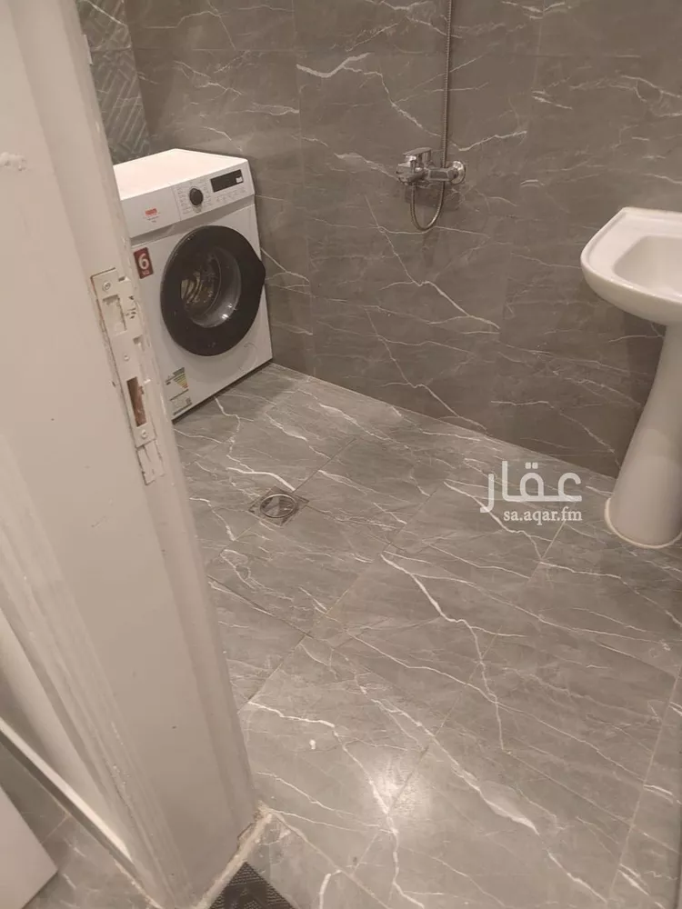استوديو للإيجار في شارع الامير ناصر بن سعود بن فرحان ال سعود, حي الصحافة, مدينة الرياض, منطقة الرياض 8