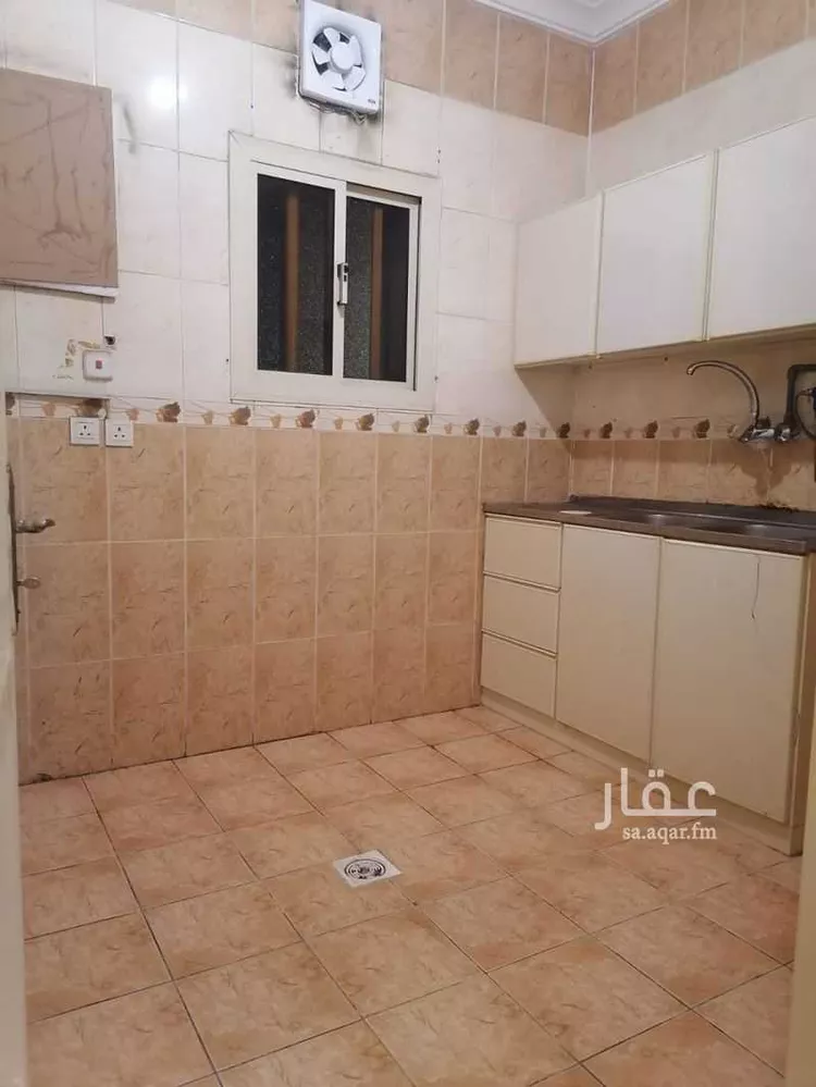 شقة للإيجار في شارع عبدالرحمن ابن غنام, حي البوادي, مدينة جدة, منطقة مكة المكرمة