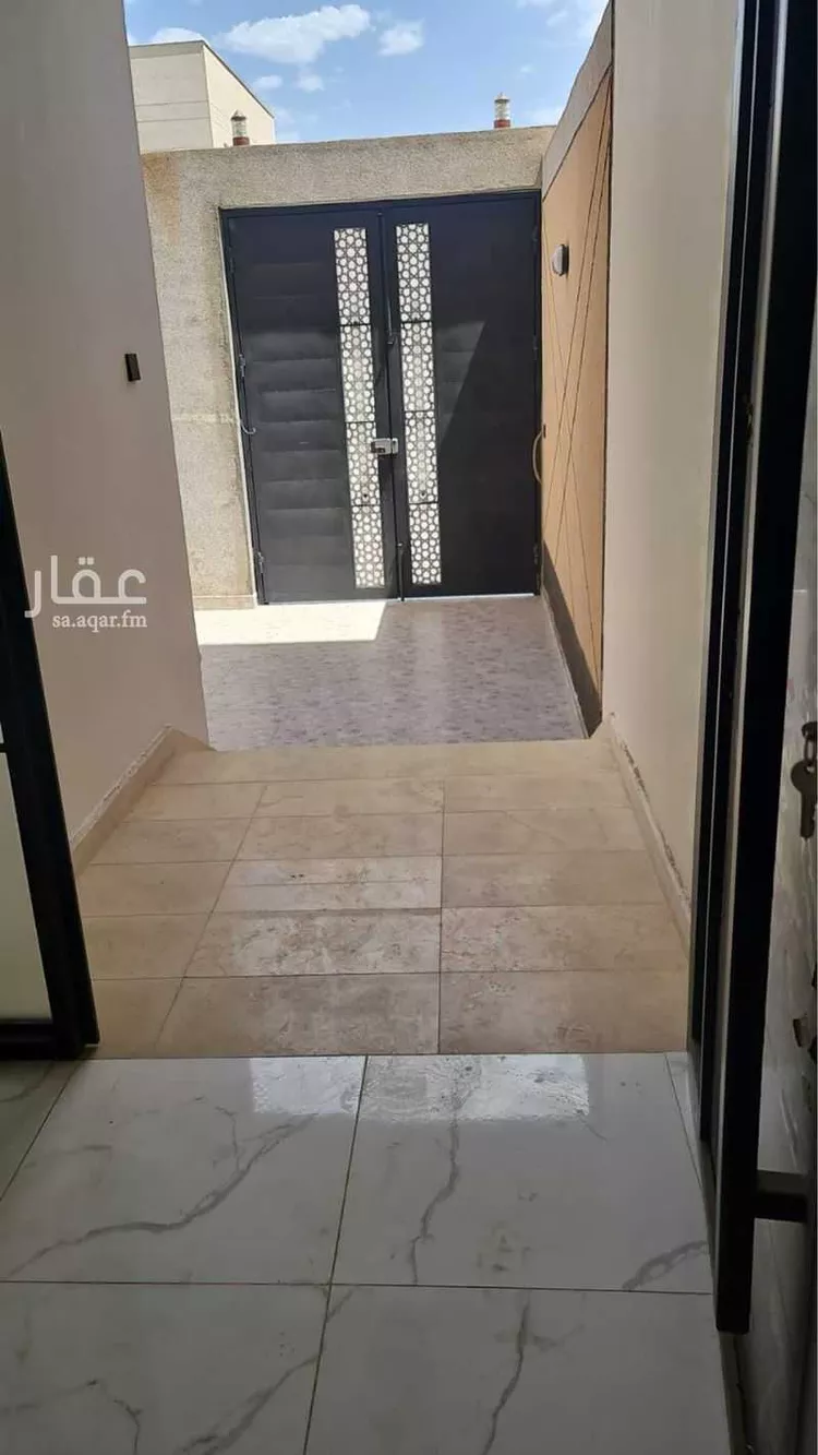 فيلا للبيع في شارع بصرة ابن ابي بصرة, حي الروابي, مدينة المدينه المنوره, منطقة المدينة المنورة صورة 2