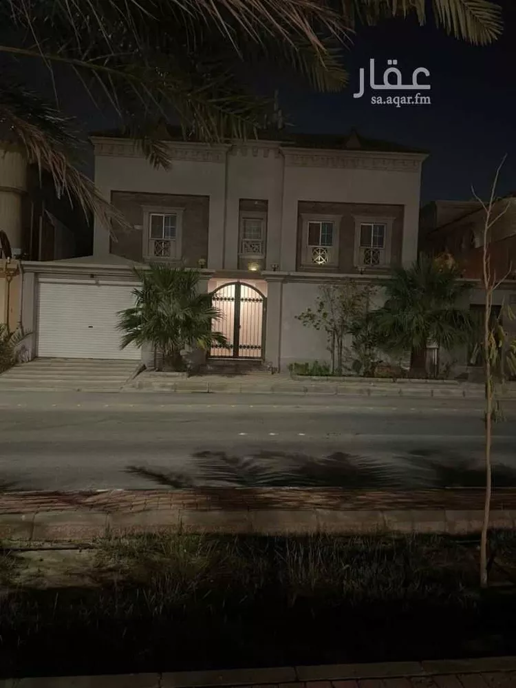 فيلا للبيع في شارع الاصمعي, حي الجامعة, مدينة الظهران, المنطقة الشرقية