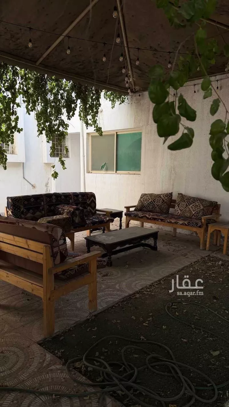 فيلا للبيع في شارع 21ب, حي أحد, مدينة الدمام, المنطقة الشرقية صورة 2