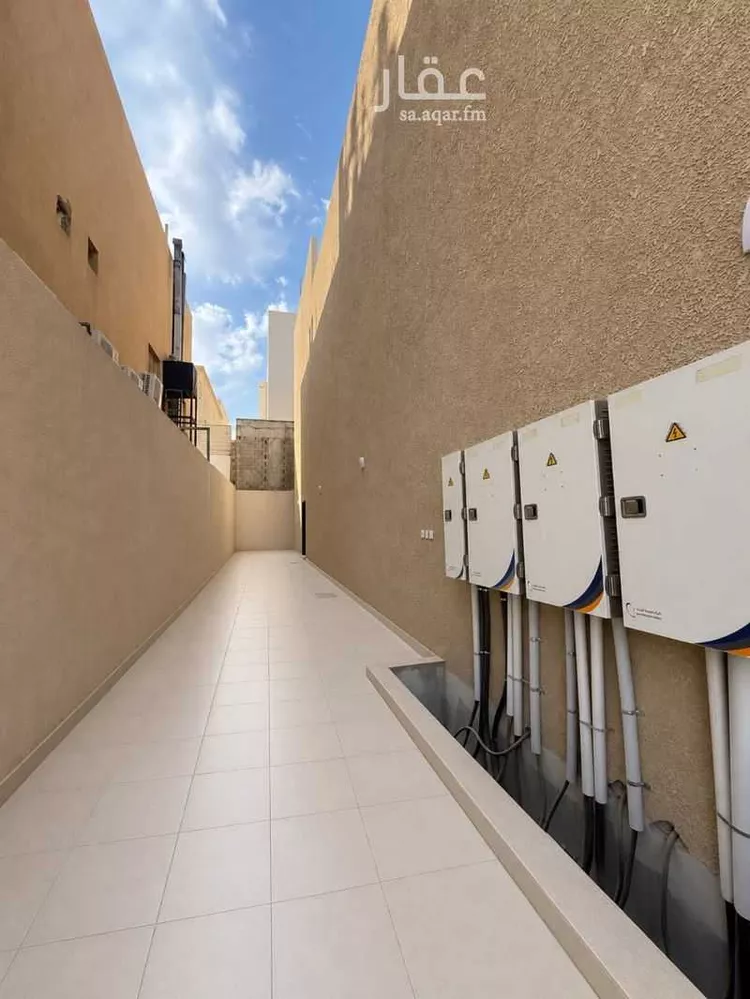مكتب تجاري للإيجار في شارع سعود ابن فيصل, حي الملقا, مدينة الرياض, منطقة الرياض صورة 3