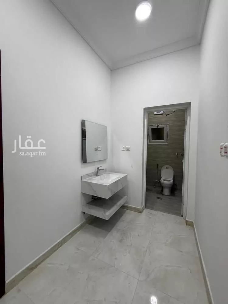 شقة للإيجار في شارع ثابت ابن الانصاري, حي التحلية, مدينة الخبر, المنطقة الشرقية صورة 2