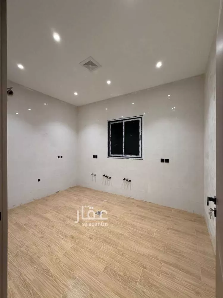 شقة للبيع في شارع ابو الطاهر المقدسي, حي بدر, مدينة الدمام, المنطقة الشرقية صورة 5