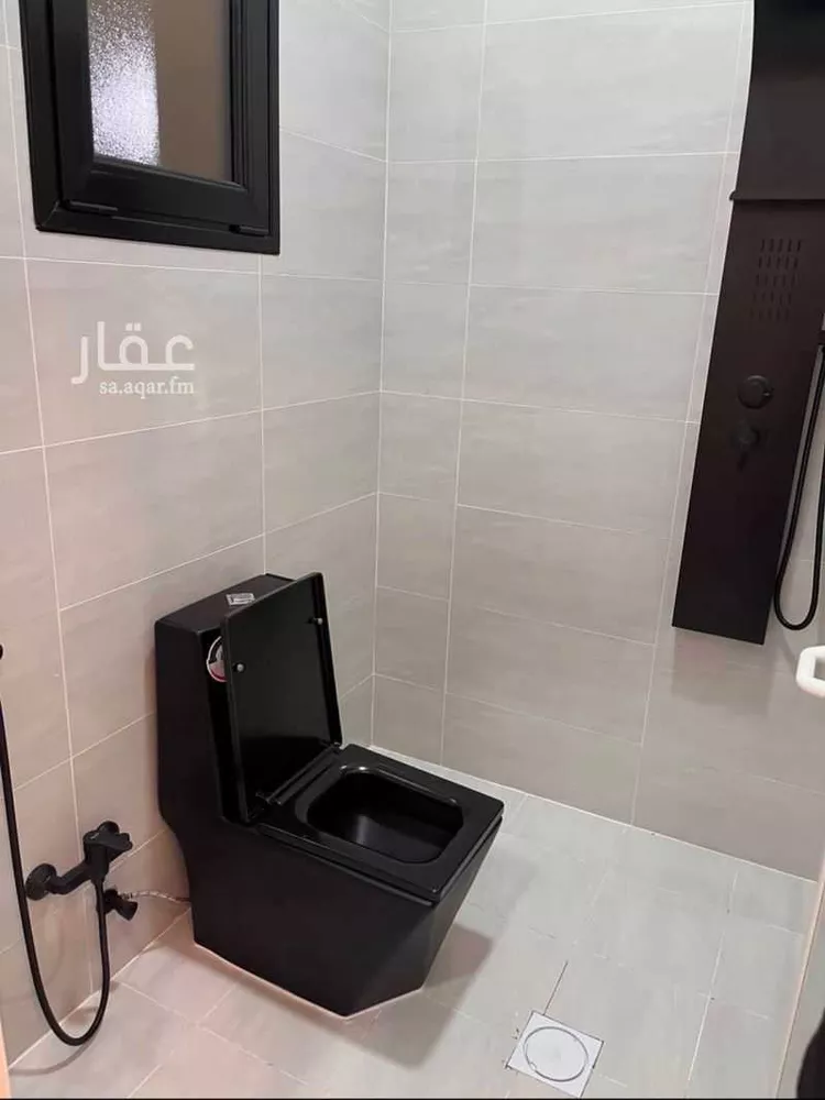 فيلا للبيع في شارع عبدالرحمن ابن كعب الانصاري, حي اللؤلؤ, مدينة الخبر, المنطقة الشرقية صورة 2